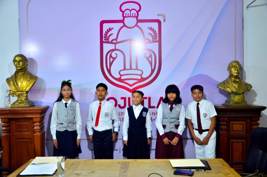 Municipios de la región sur eligieron a su representante del Parlamento Infantil, que se realizará a finales de mes en el Congreso de Morelos.