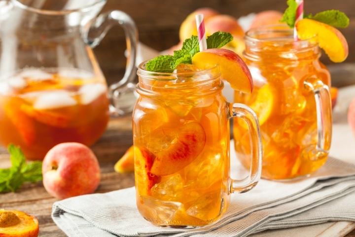 Prepara una sabrosa infusión de durazno para las tardes lluviosas con esta receta