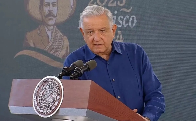 AMLO considera &#039;pérdida de tiempo&#039; demanda de Pío López contra Loret