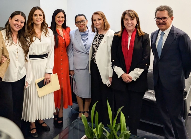 Asume Margarita Gonz&aacute;lez Saravia legado de Heberto Castillo para gobernar con justicia y soberan&iacute;a