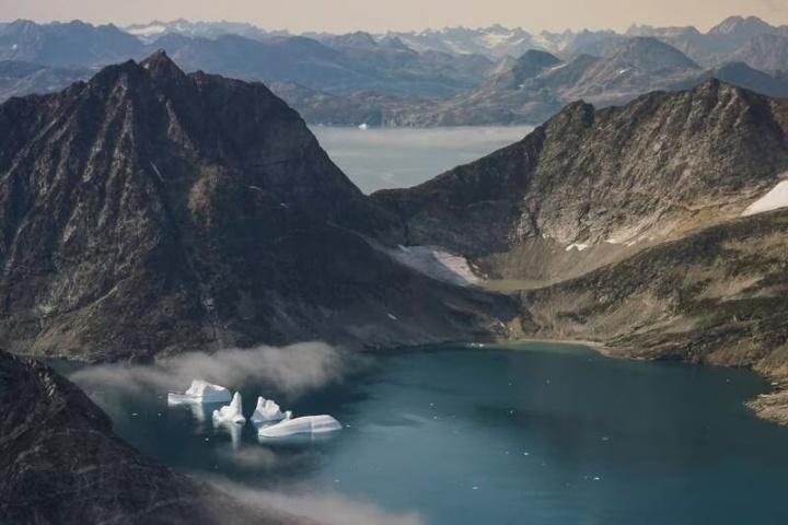 Calentamiento global: capa de hielo de Groenlandia seguirá derritiéndose, afirma estudio
