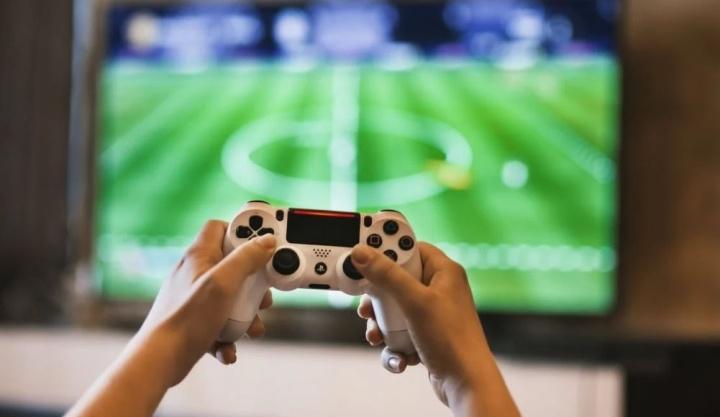 ¡Ojo papás! Free Fire y Call of Duty y otros videojuegos no aptos para niños