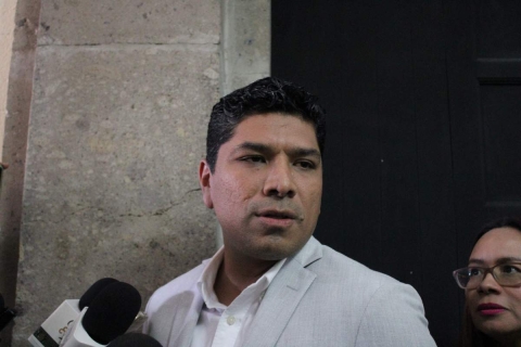 En hospitales, mayor déficit de médicos: SS