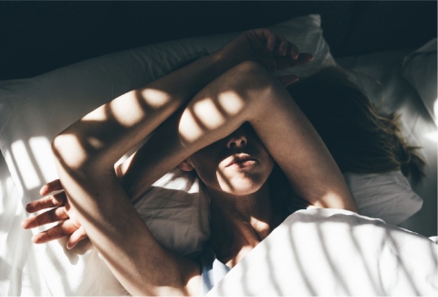 Dormir bien empieza por tu habitación: lo que debes revisar para proteger tu salud