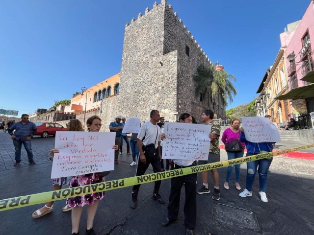 Imagen del cierre de la calle Leyva. 