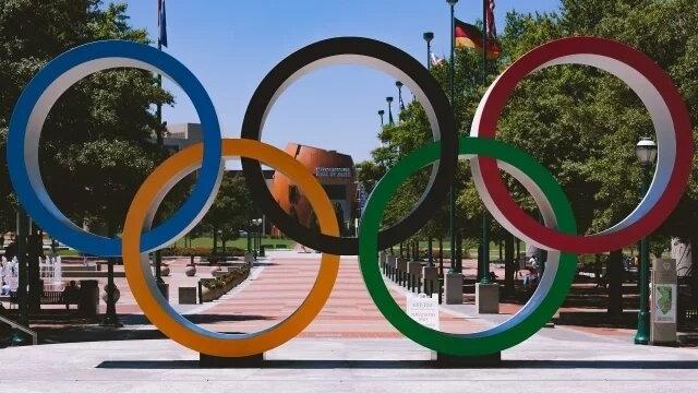 El COI no enviará invitaciones para París 2024 a Rusia y Bielorrusia