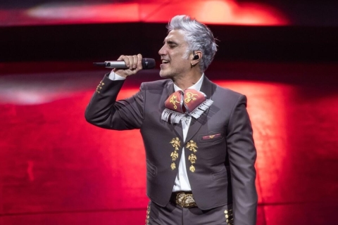 Alejandro Fernández preocupa a sus fans: cancela conciertos por problemas de salud