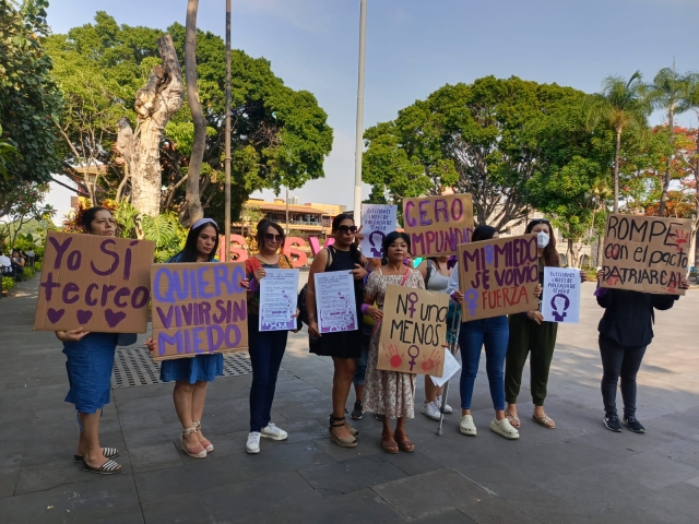 Exhortan colectivos a que no se tolere a violentadores de mujeres en equipos de campaña