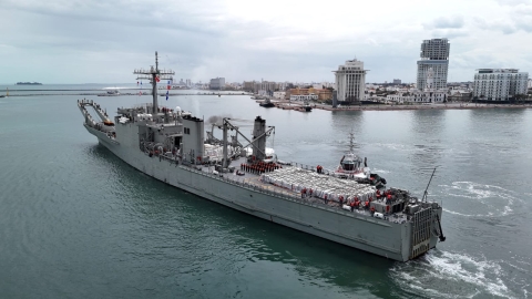 Buques mexicanos llegan a Cuba con ayuda humanitaria