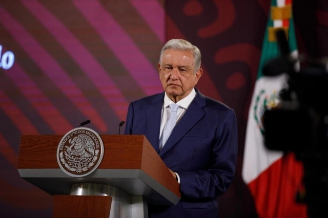 AMLO confirma reunión con familias de Ayotzinapa el 3 de junio