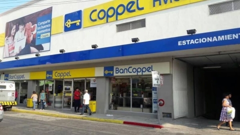 Dos hombres armados asaltaron un banco