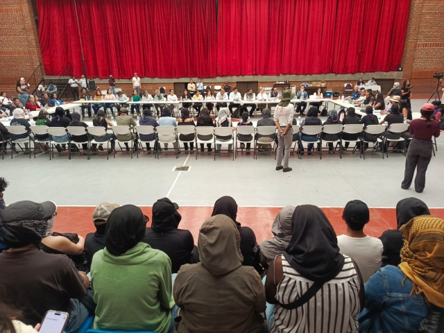 Inicia mesa de di&aacute;logo entre Resistencia Estudiantil UAEM y autoridades acad&eacute;micas