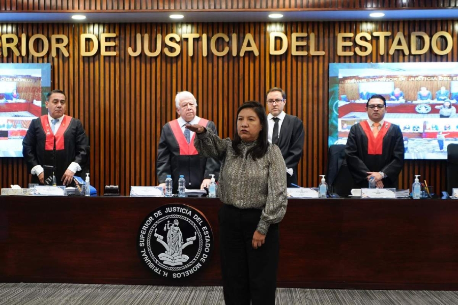 El magistrado presidente, Juan Emilio Elizalde, encabezó la sesión extraordinaria del Pleno de este miércoles. 