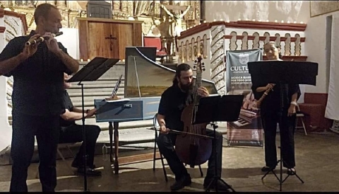 Fomentan arte y cultura en Pazulco mediante concierto de m&uacute;sica barroca