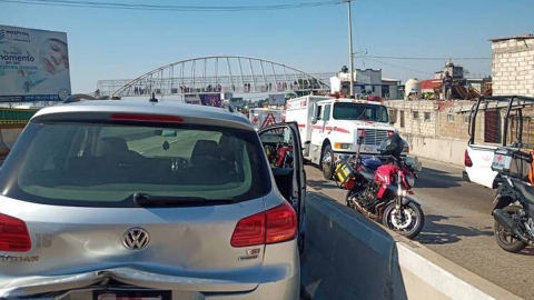 Se registra carambola en el Paso Exprés