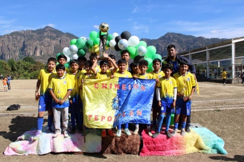  Con un marcador de 3-1 los Chinelos se impusieron a los Gal&aacute;cticos en el partido definitivo. 