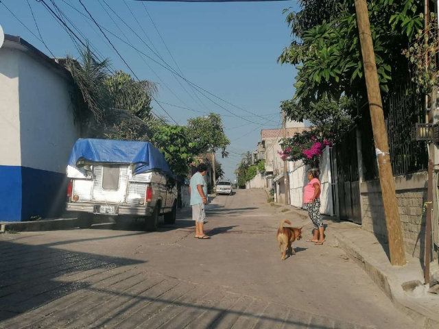 Al parecer, el hombre fue herido en un lugar distinto de donde fue encontrado sin vida.