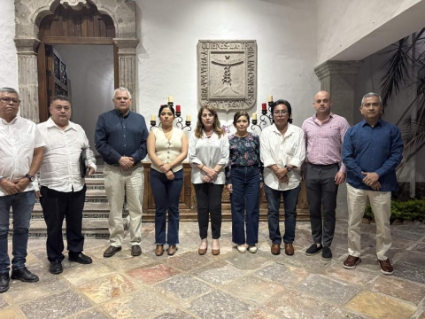 La mandataria Margarita Gonz&aacute;lez Saravia encabez&oacute; el encuentro. 
