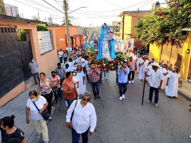 Ayer comenzó la fiesta popular en honor a la virgen de la Candelaria en Tlaquiltenango, donde se espera un movimiento económico importante.