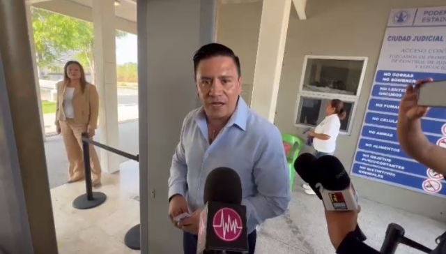 &#039;Tengo la oportunidad de defenderme, y a eso vengo&#039;: Ulises Bravo, al arribar a Ciudad Judicial