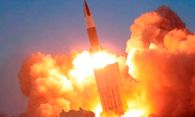 Corea del Norte lanza misiles balísticos hacia el mar de Japón