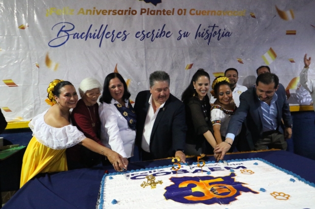 Celebra plantel 01 del Cobaem 35 años de liderazgo en la formación de estudiantes bachilleres