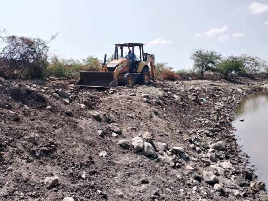 Los trabajos comenzaron en la presa de Michapa.