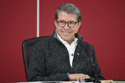 Aplazan discusi&oacute;n de revocaci&oacute;n de mandato