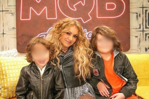 Paulina Rubio denuncia que su hijo fue privado de su libertad y exige su regreso