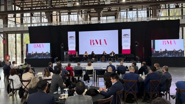 Barra Mexicana de Abogados pide al Congreso no aprobar reforma electoral