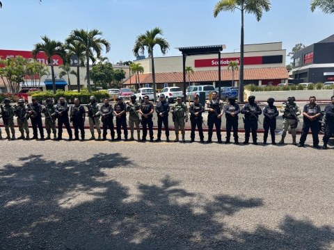 Contin&uacute;an operativos interinstitucionales como parte del periodo vacacional de Semana Santa 2026