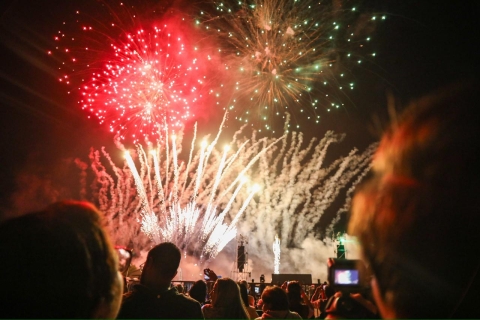 Transforma Morelos 'La primavera de M&eacute;xico' el cielo en un lienzo resplandeciente con festival 'Luz y Ra&iacute;ces'