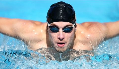 Beneficios de los deportes acuáticos para tu cuerpo: más allá de la natación