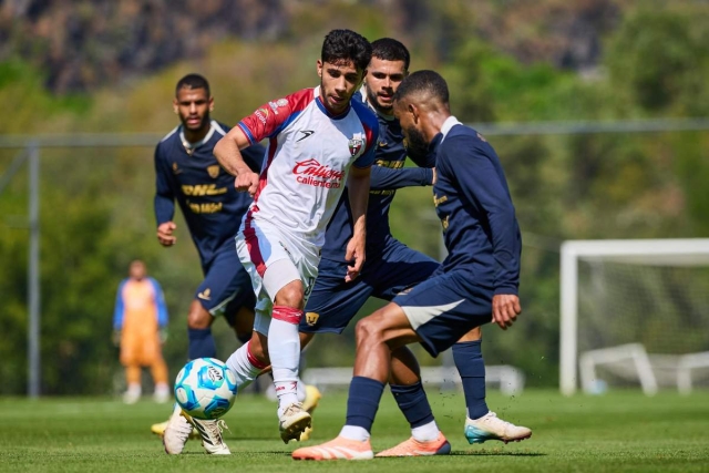Los Potros de Hierro empataron ayer con Pumas en su visita a Ciudad Universitaria.