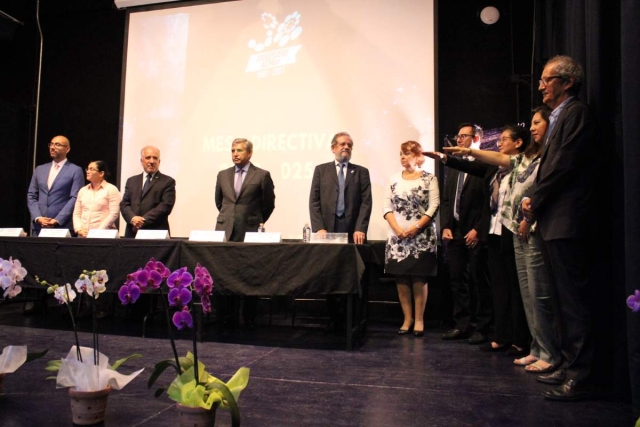 María Luisa Garduño rindió protesta como presidenta de la Academia de Ciencias de Morelos. 