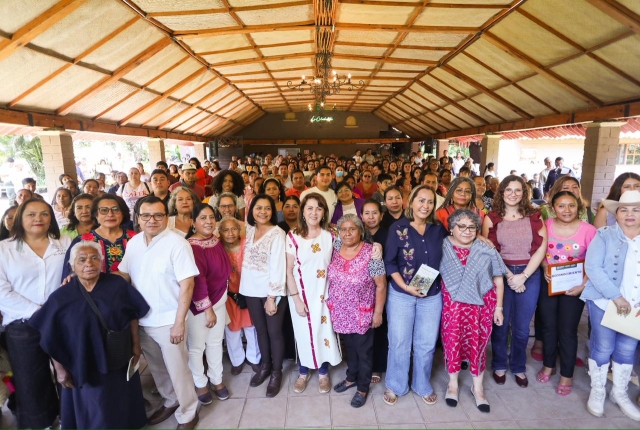 Reconoce Gobierno de Morelos a mujeres como coraz&oacute;n y fuerza del campo