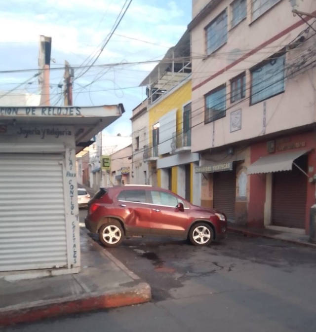 Los dos vehículos fueron llevados a un corralón.