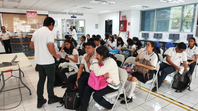 En CIQ-UAEM llevan a cabo concurso de química del Cobaem