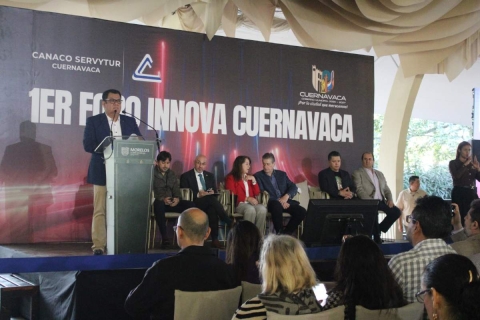 En el &ldquo;Foro Innova Cuernavaca&rdquo;, David Ricardo L&oacute;pez, presidente de la Canaco Servytur, expuso los desaf&iacute;os que enfrenta el sector empresarial rumbo al 2026.
