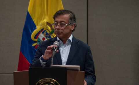 Petro dispuesto a reunirse con Noboa en medio de conflicto arancelario