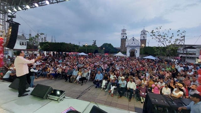 Gobierno de Jiutepec celebra a mamás con un concierto