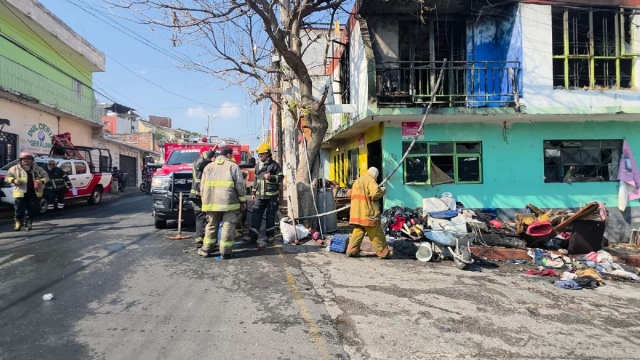 El incendio dej&oacute; cuantiosos da&ntilde;os materiales.