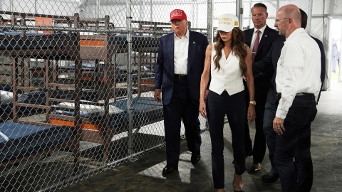 Trump y DeSantis inauguran centro migratorio ‘Alligator Alcatraz’