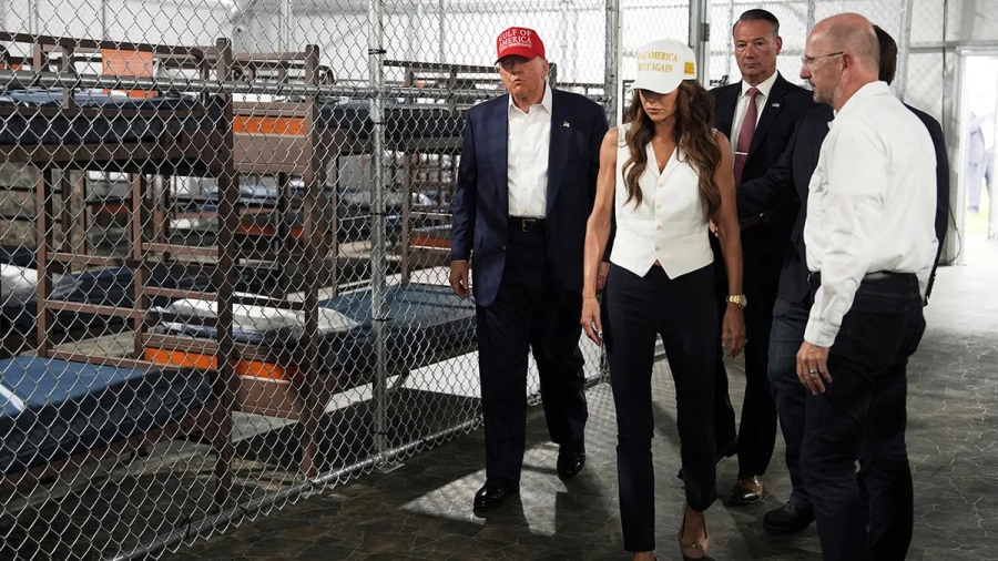 Trump y DeSantis inauguran centro migratorio ‘Alligator Alcatraz’