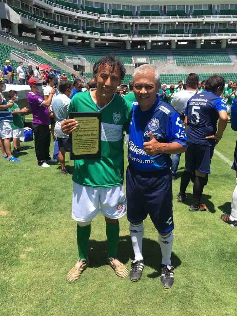 La escuadra poblana se impuso 4-0 a los veteranos del Zacatepec, en la Selva Cañera.