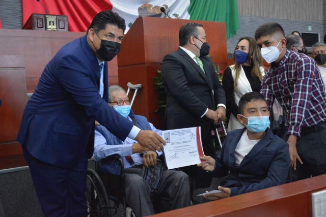 Entrega Congreso local premio estatal para personas con discapacidad del estado de Morelos “Gabriela Brimmer Dlugacz”
