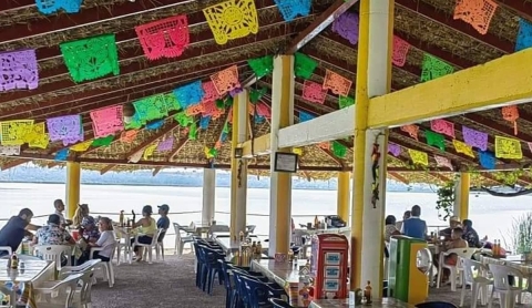 Inspecciona Protección Civil palapas de Coatetelco