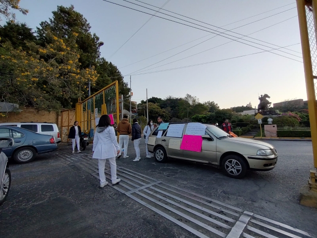 Se manifiestan estudiantes de Medicina de la UAEM; solicitan campos clínicos suficientes