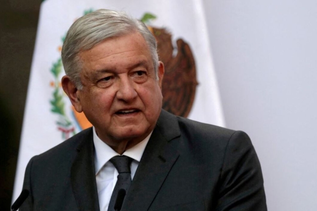 AMLO insiste en que el INE tiene recursos para revocación de mandato