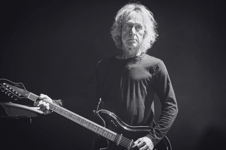 Fallece Perry Bamonte, hist&oacute;rico guitarrista de The Cure, a los 65 a&ntilde;os